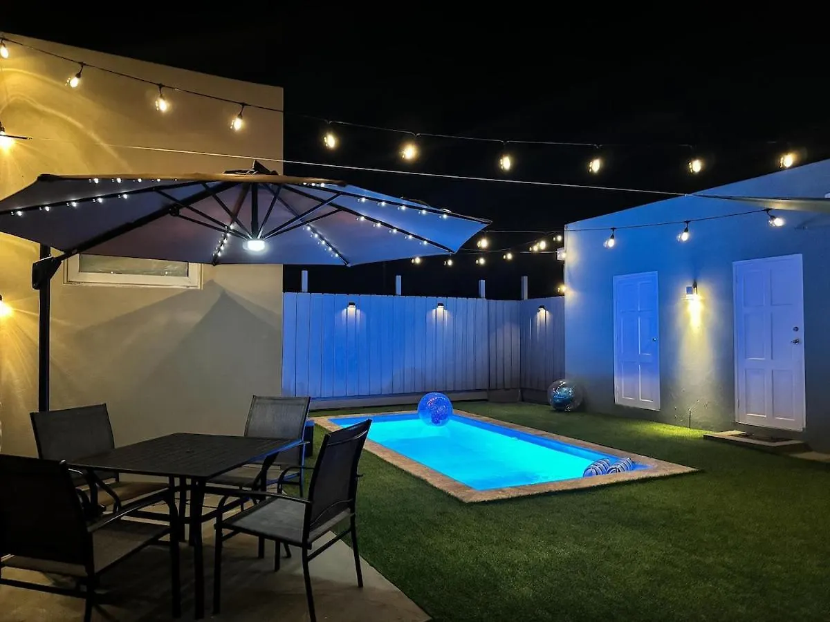 פאלם ביץ' 5 Minutes To Eagle Beach Cozy Private 1Br With Pool