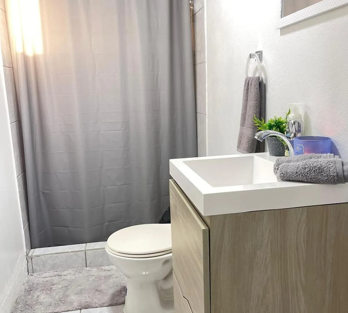 פאלם ביץ' 5 Minutes To Eagle Beach Cozy Private 1Br With Pool דירה פאלם ביץ'